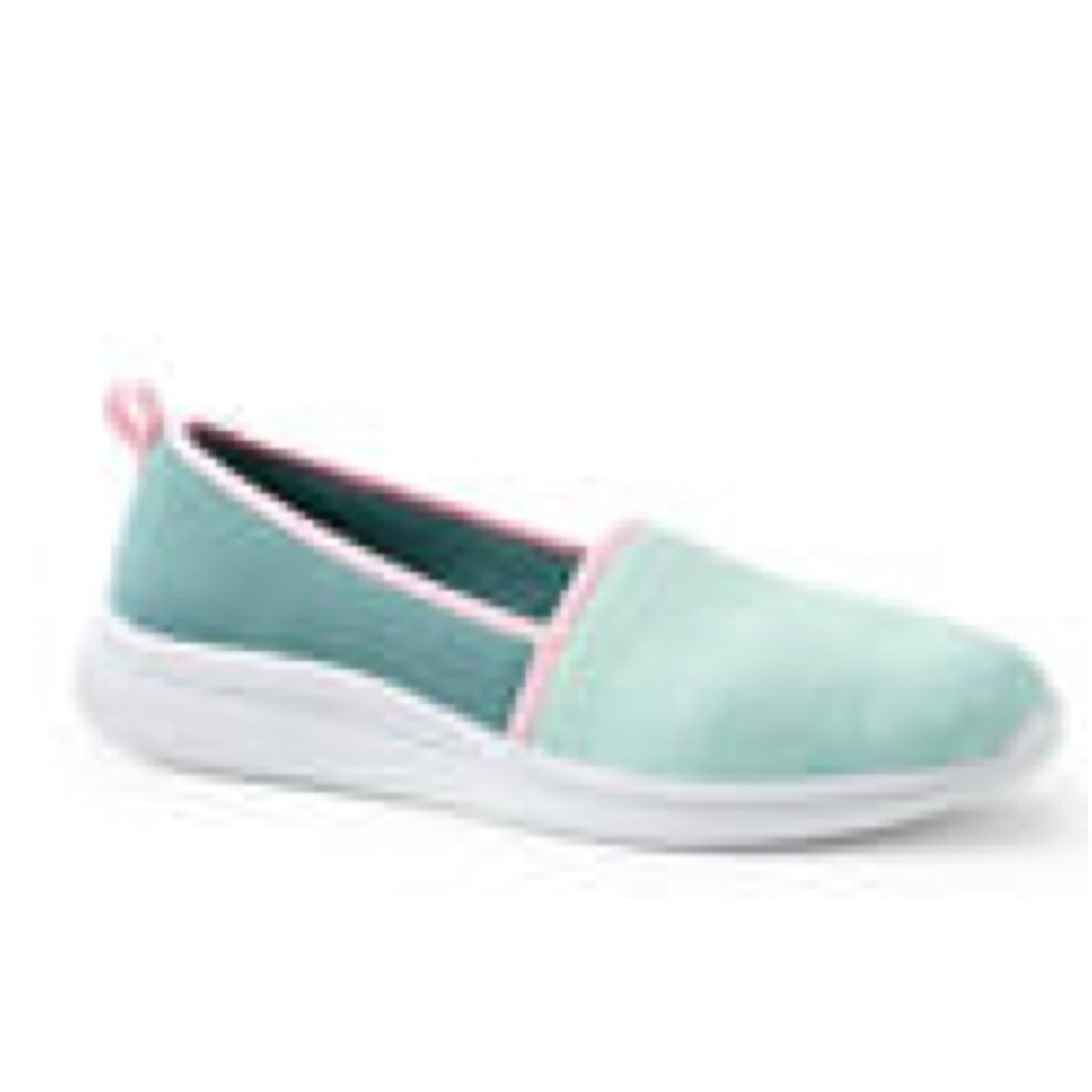 NWT Lands End Knit Comfort Walking Shoes